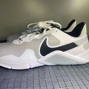 Nike Men Legend Essential 2 White and Black Athletic Shoes